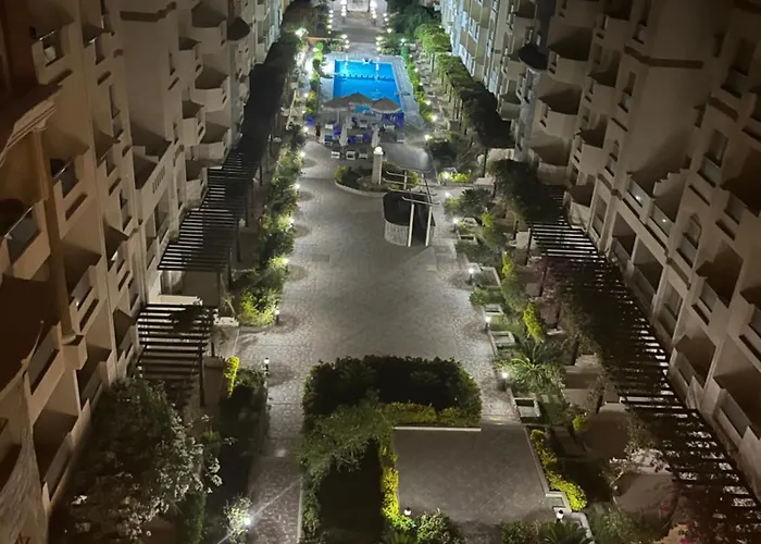 Benashti Aparthotel 3*